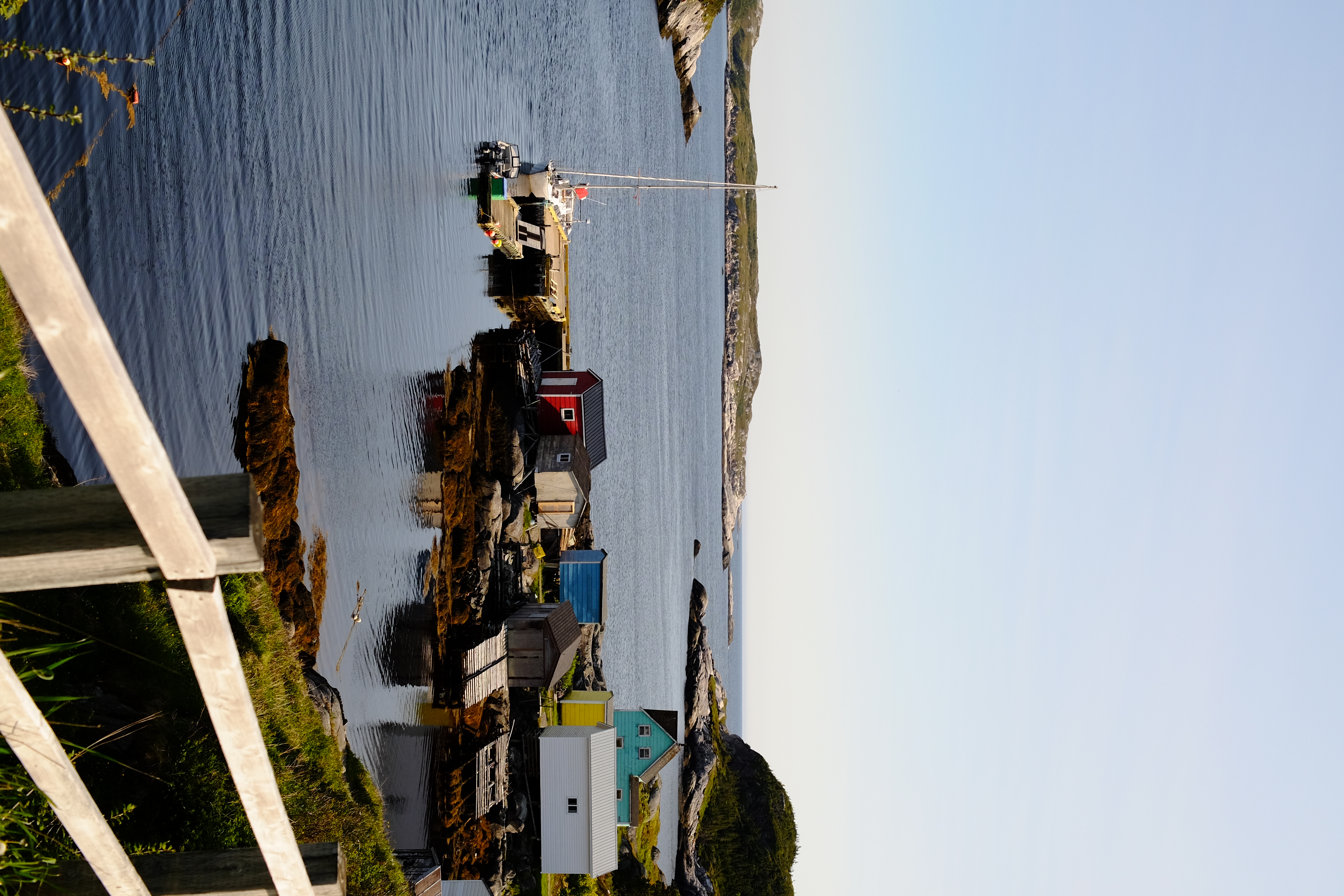 ../../img/newfoundlandsouth/governwharf.jpg